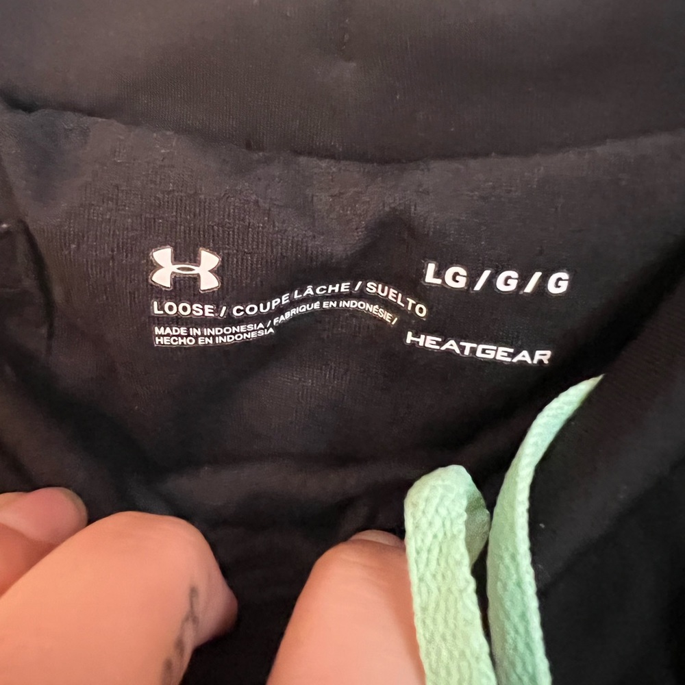 Under Armour Women’s Running Shorts - Picture 2 of 3